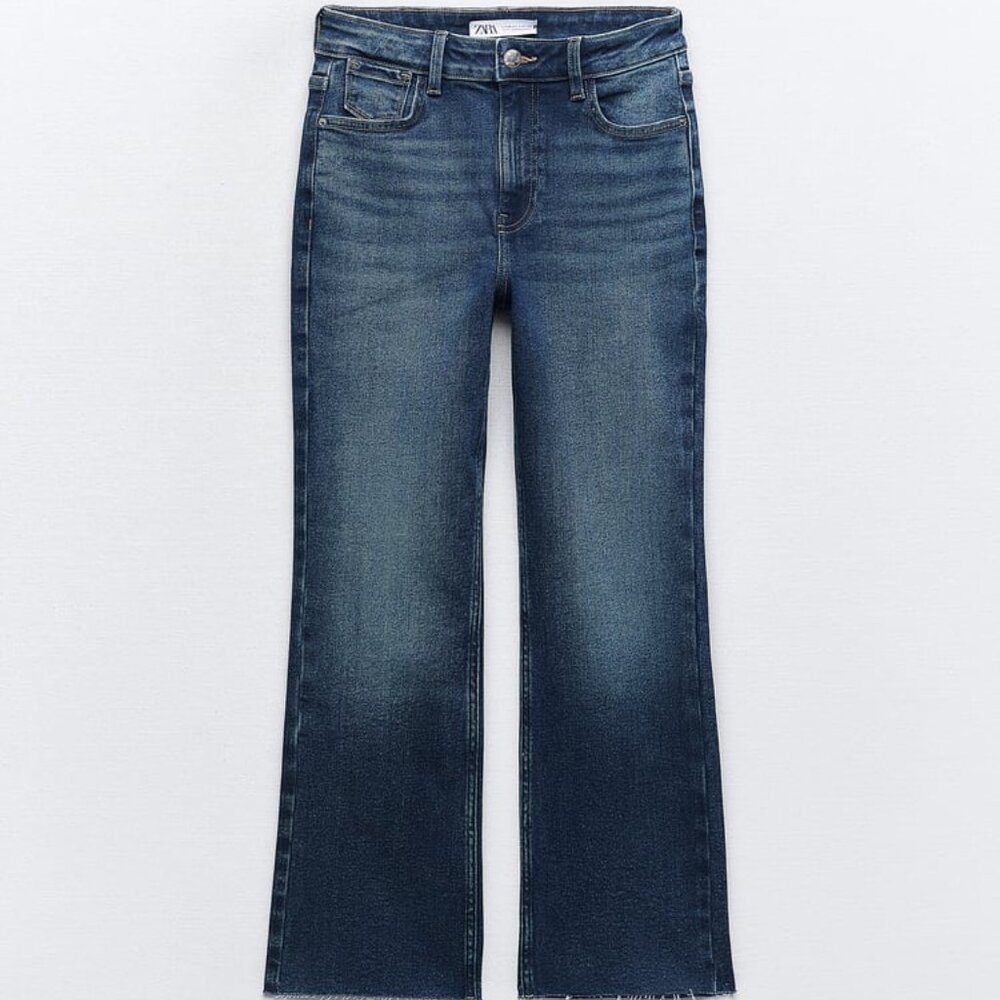Zara High Waisted Ankle Flare Jeans REF: 8228/225